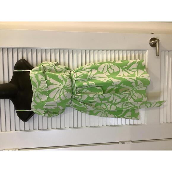Lilly Pulitzer Dresses & Skirts - Lilly Pulitzer Green Leaf Print Belted Silk Dress Flowy Sporty 0